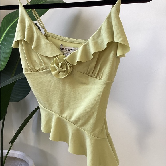 Urban Outfitters green rosette top - Picture 3 of 3